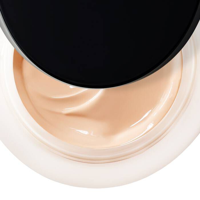 armani designer cream foundation