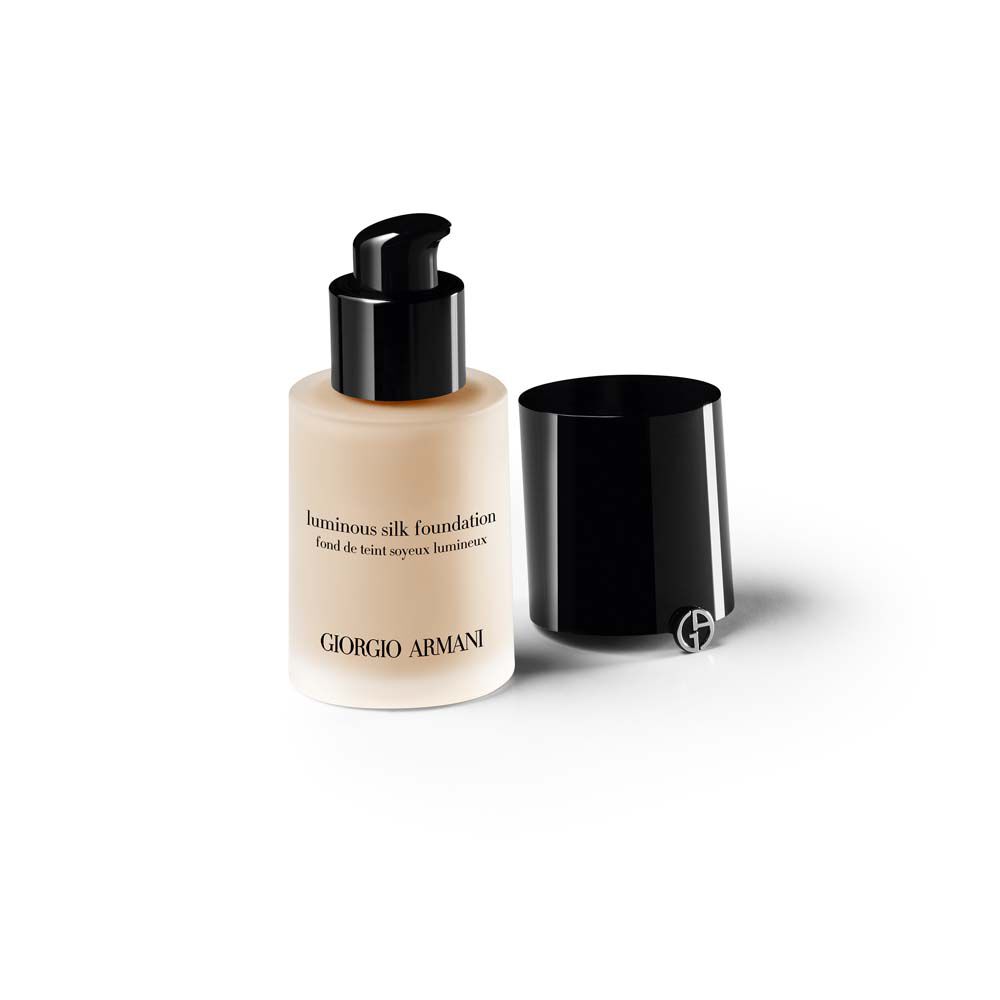 giorgio armani new foundation