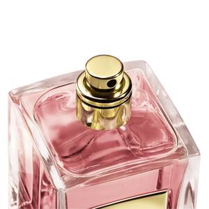 香水EDT | ROSE ALEXANDRIE | Armani Beauty 香港